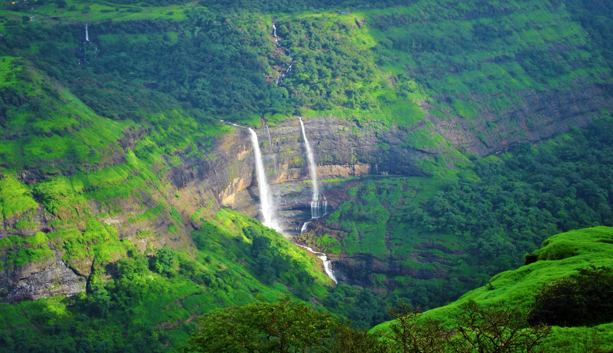 Best Lonawala Tour