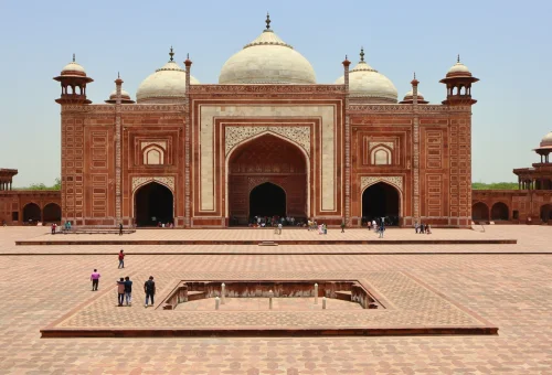 Best Fatehpur Sikari Tour