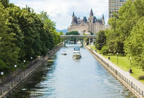 Rideau Canal Boat Cruise