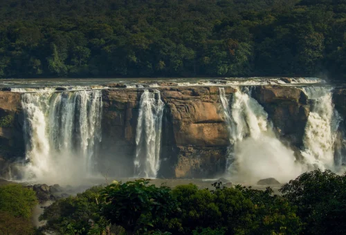 Best Athirapally Tour