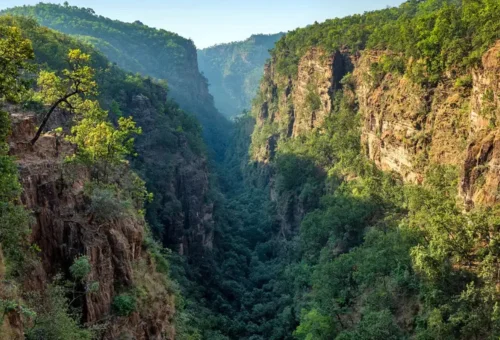 Best Pachmarhi Tour