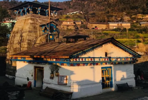 Triyuginarayan Temple Guptkashi