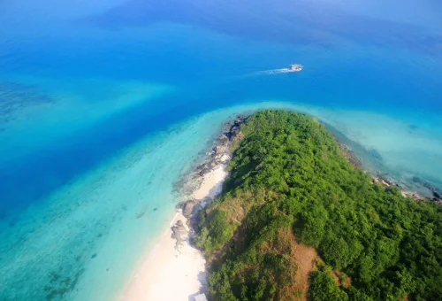 luxury-catamaran-phi-phi