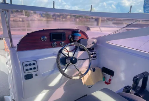 Private Speedboat Helm Phuket Travel Store.jpg