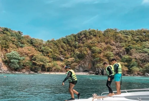 Snorkeling at Raya Noi Island on a private speedboat tour from Phuket