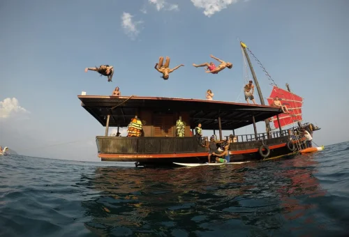 krabi-4-islands-cruise-swimming-stop