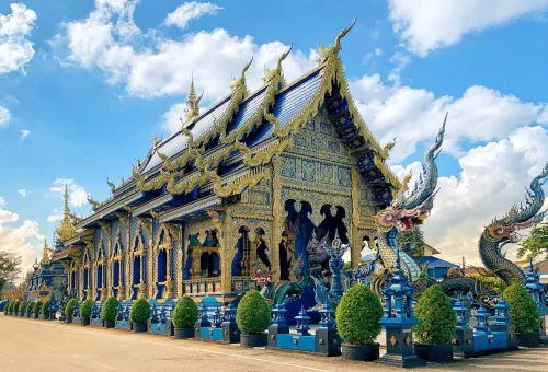 Chiang Rai Blue Temple Wat Rong Suea Ten