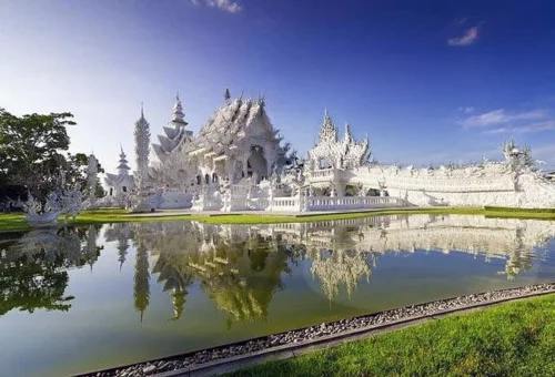 Wat Rong Khun White Temple Chiang Rai Thailand sightseeing tour