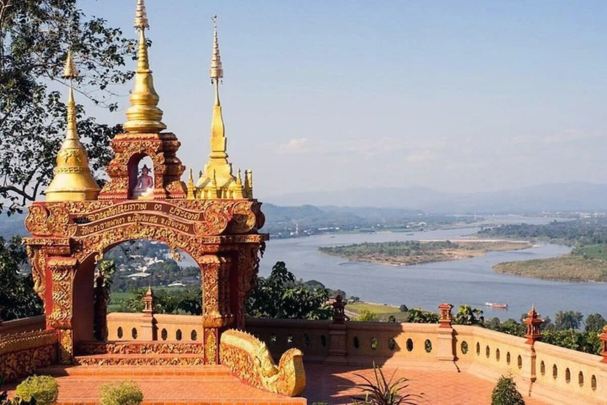 Golden Triangle Temple Mekong River Viewpoint Tour
