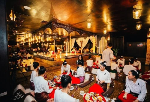 Chiang Mai evening Khan Toke cultural dinner and dance