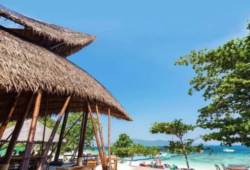 Banana Beach Coral Island Phuket Travel Store 6