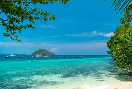 Banana Beach Coral Island Phuket Travel Store 8