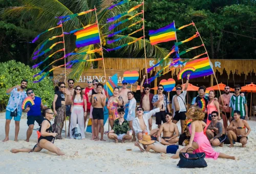 kahung-beach-coral-island-phuket-travel-store-17