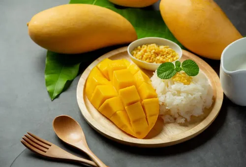 Mango Sticky Rice dessert from Kata Thai Cooking Class in Phuket – sweet ripe mango served with coconut-infused sticky rice.