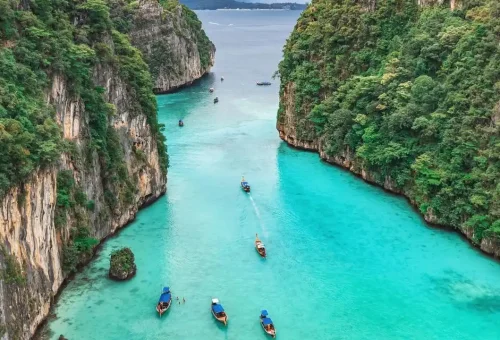 phi-phi-islands-phuket-travel-store-2