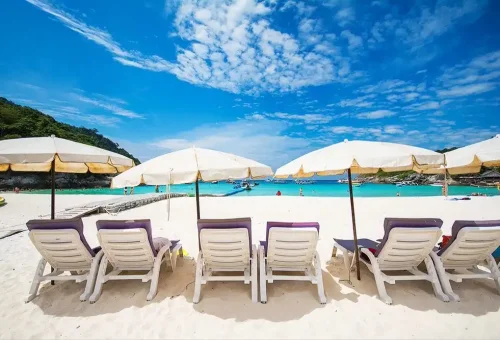 racha-yai-island-phuket-travel-store-2