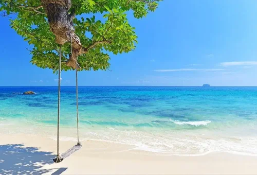 racha-yai-island-phuket-travel-store-5