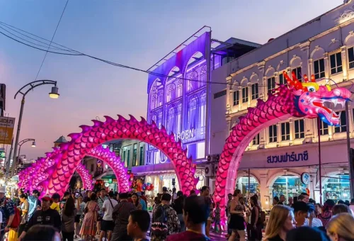 Phuket Sunday Market on Thalang Road with Phuket Travel Store – handcrafted souvenirs, tasty street food, and Thai cultural charm