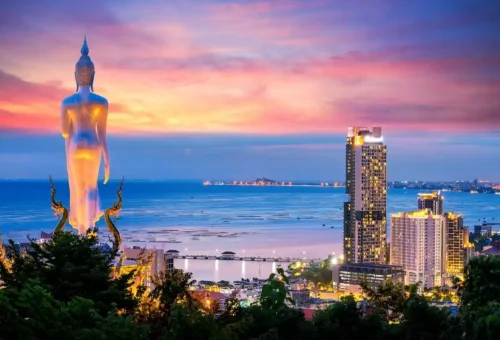 Chonburi tour with Phuket Travel Store – explore Pattaya beaches, nearby islands, and cultural landmarks in eastern Thailand