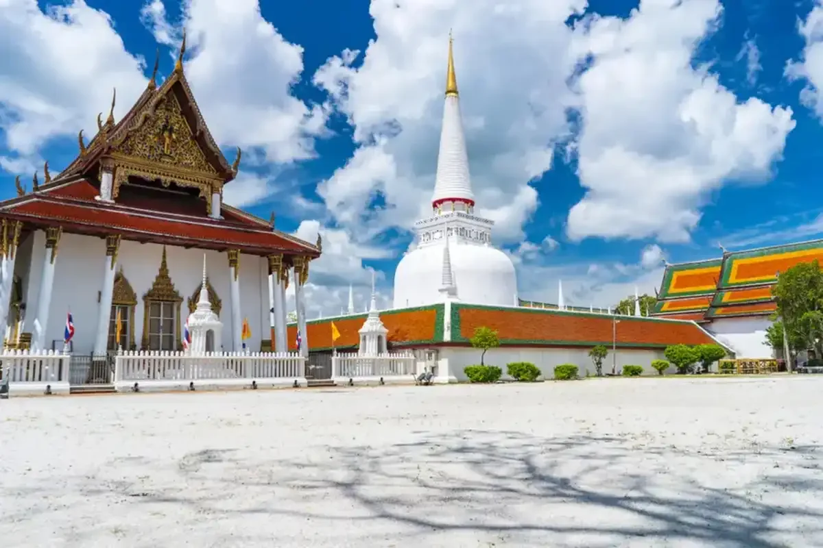 Nakhon Si Thammarat tour with Phuket Travel Store – ancient temples, lush mountains, and cultural heritage in southern Thailand
