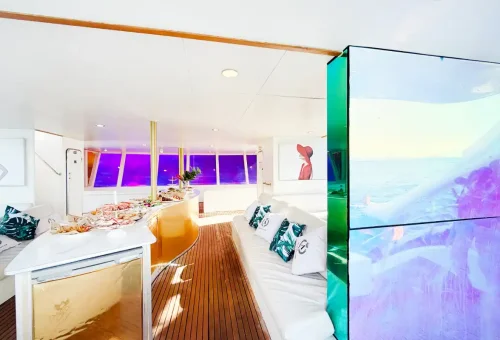 private-yacht-charter-super-x-phuket-travel-store (1)