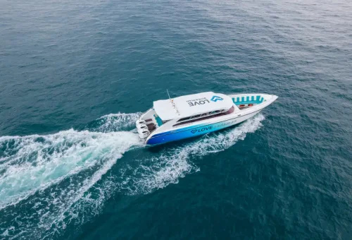Love Andaman speedboat transporting tourists to Surin Islands