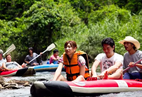 Tour group paddling down the Sok River on the Khao Sok day trip.