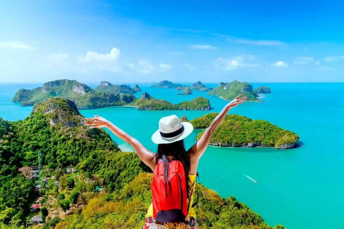 Koh Angthong Marine Park Phuket Travel Store 7