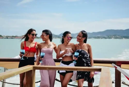Tourists enjoying Samui party boat cruise to Pig Island