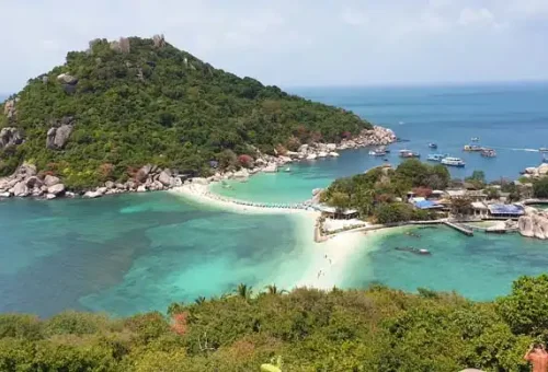 Aerial view of Koh Tao and Koh Nang Yuan in the Gulf of Thailand