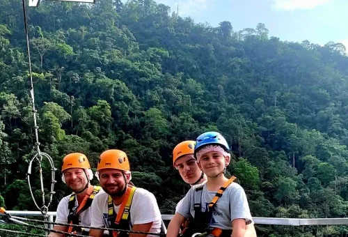 LINE_ALBUM_Photo Hawk Zipline_250407_10