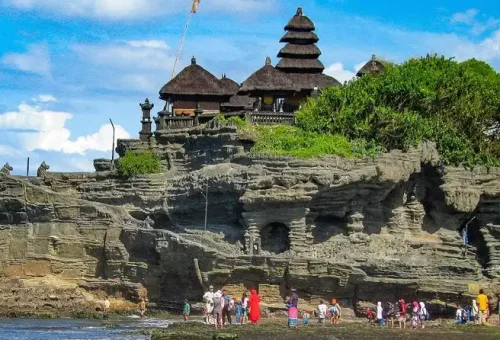 web-gallery-bali-tanah-lot-temple-125962619