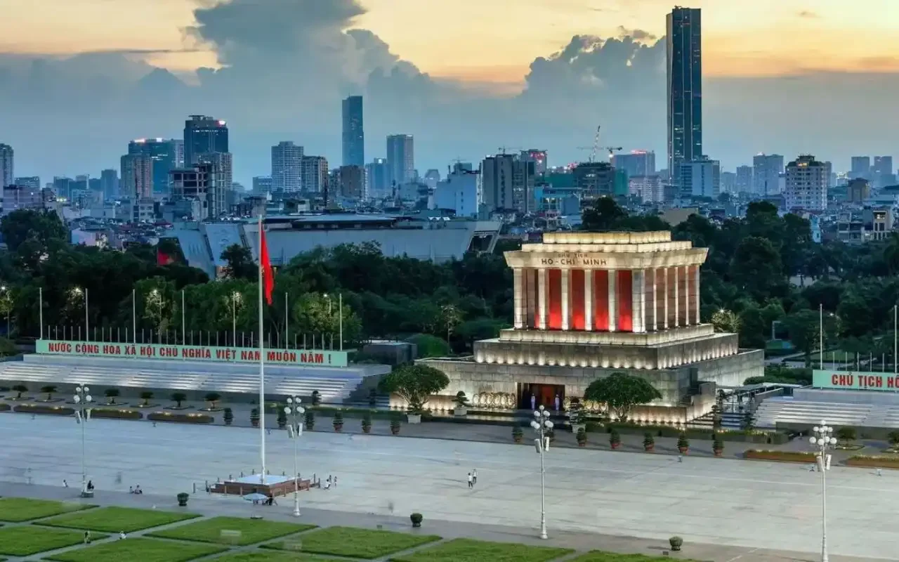 web gallery vietnam haloi 1