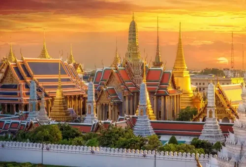 How to Visit Bangkok's Grand Palace