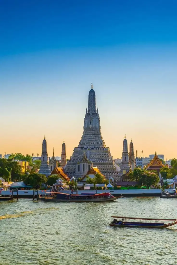 Sunset Glow On Wat Arun   The Temple Of Dawn In Bangkok