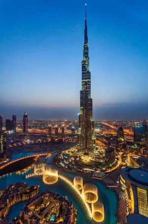 'Burj Khalifa, Dubai' By Shahbazmajeed