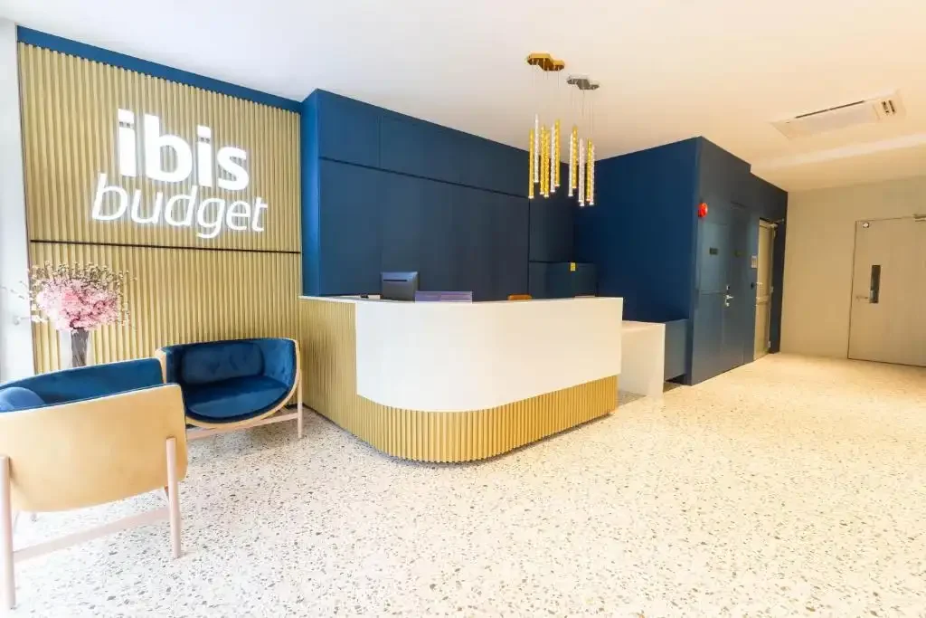 Ibis Budget Singapore Gold2