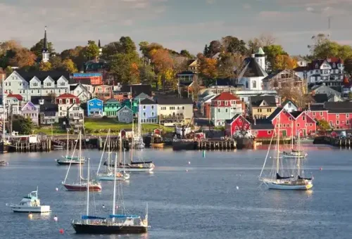 waterfront-view-lunenburg-nova-scotia-canada-16