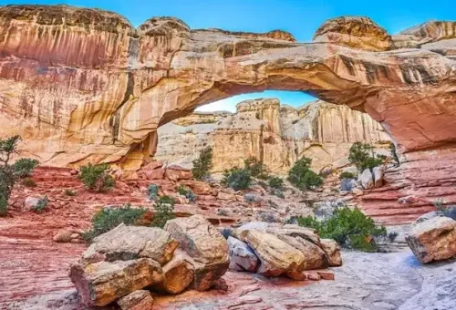 62_landscape-view-capitol-reef-national-park-utah-usa-15