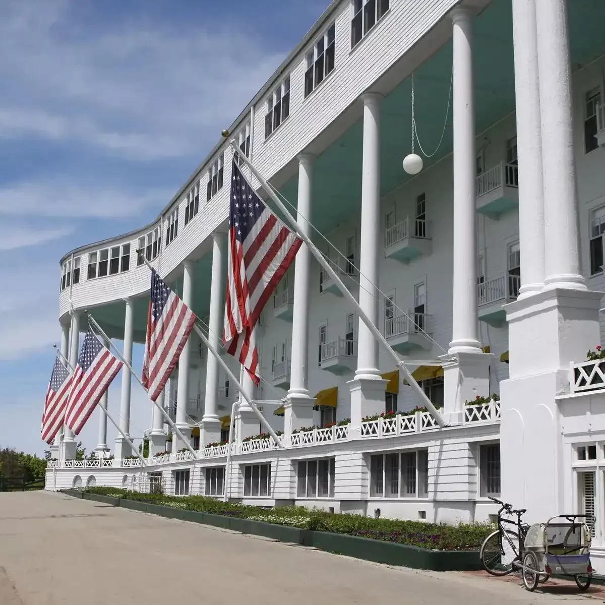 Mackinac Island Guided Tour 1