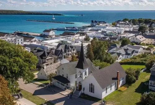 town-view-mackinac-island-michigan-usa-1 (1)