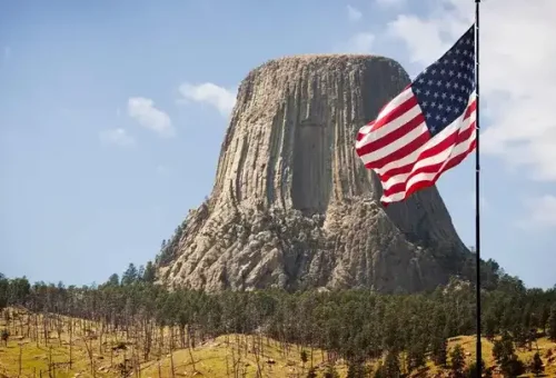 national-monument-devils-tower-usa-6