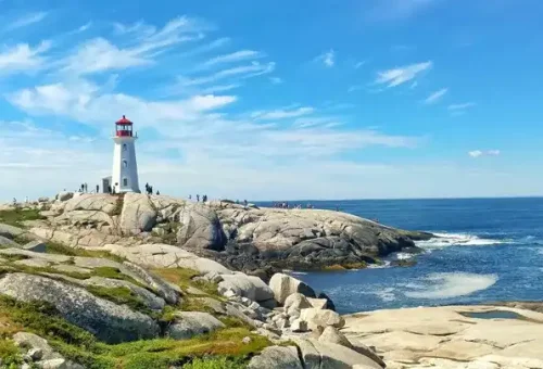 lighthouse-peggys-cove-canada-1