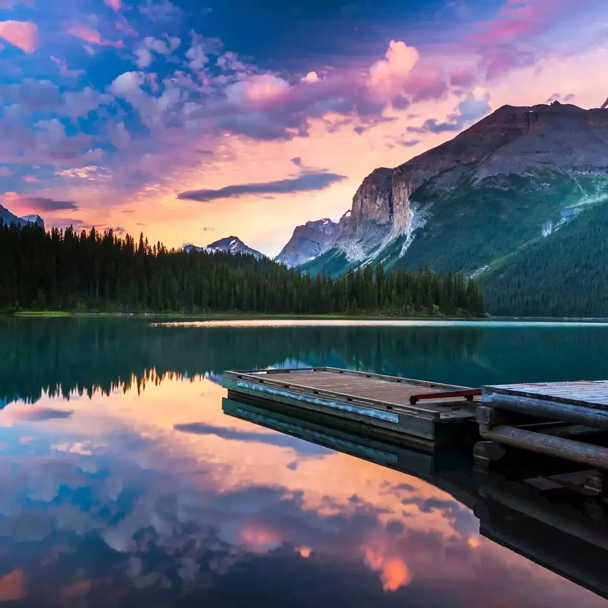 Spectacular Canadian Rockies Guided Tour 9