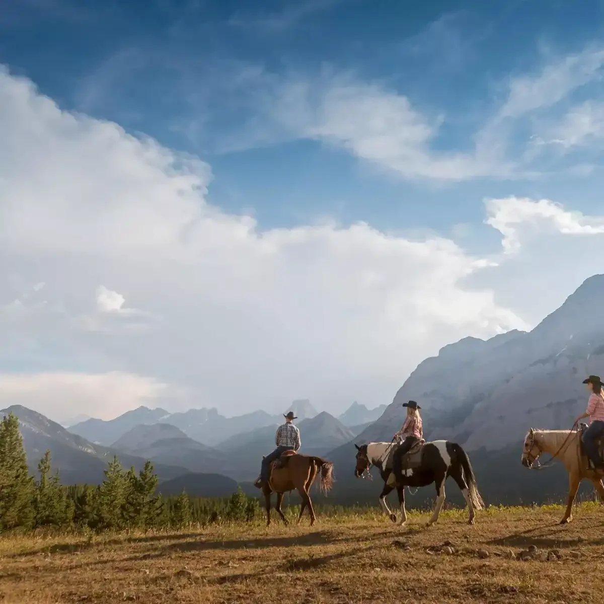 Iconic Rockies Western Canada Guided Tour 3