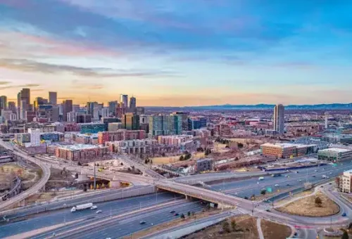skyline-denver-colorado-usa