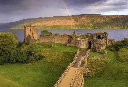 urquhart-castle