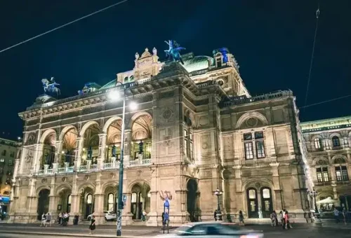 vienna-opera-house-vienna-austria-1