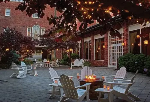 hotel-viking-newport-rhode-island-usa-terrace-1