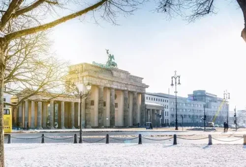 brandenburg-gate-winter-berlin-germany-23